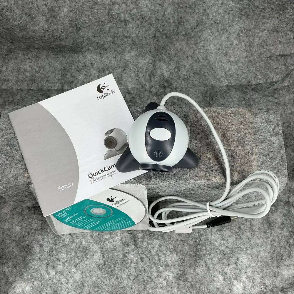 Logitech Comcast QC Messenger Web Cam With Box Manual CD 745